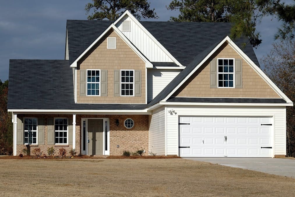 best time of year to schedule exterior painting